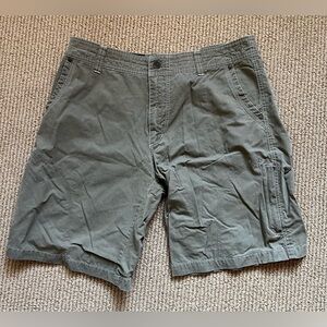 Kuhl Men’s Outdoor Cargo Shorts | Size 34 | Green | 10” Inseam